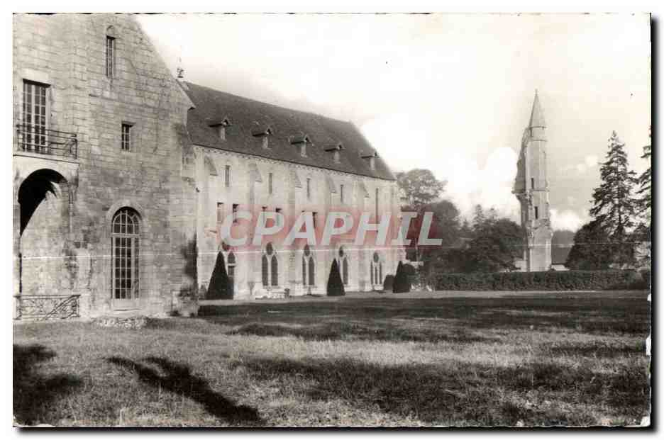 CPSM Abbaye de Royaumont Asnieres sur Oise Vue generale (cote Est)