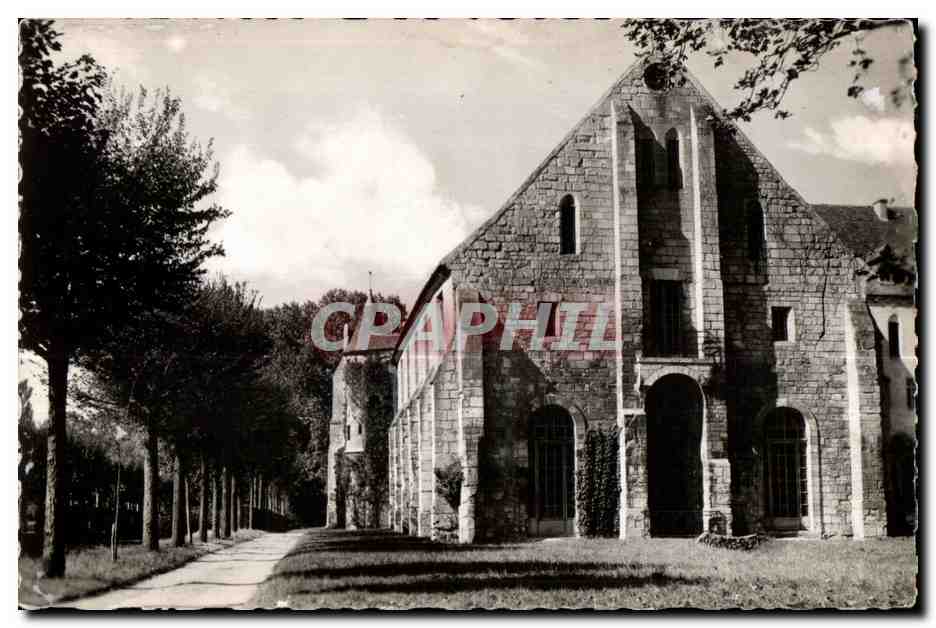 CPSM Abbaye de Royaumont Asnieres sur Oise pignon de I ancien batiment des travaux