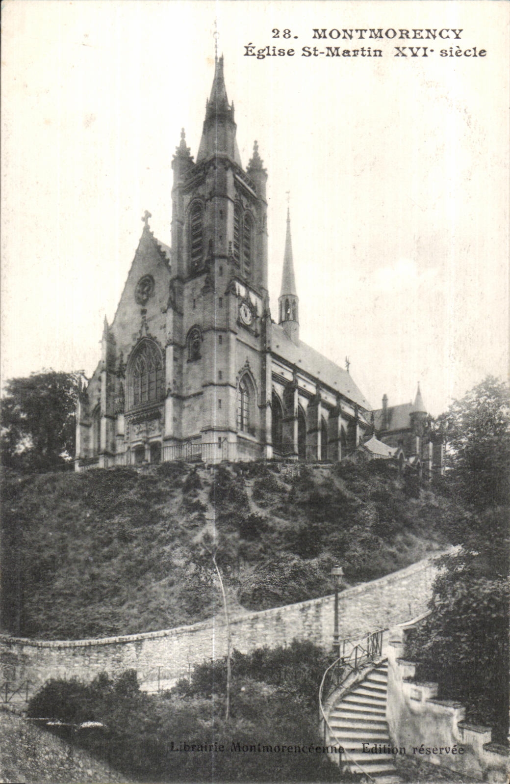 CPA Montmorency Eglise St Martin XVI siecle