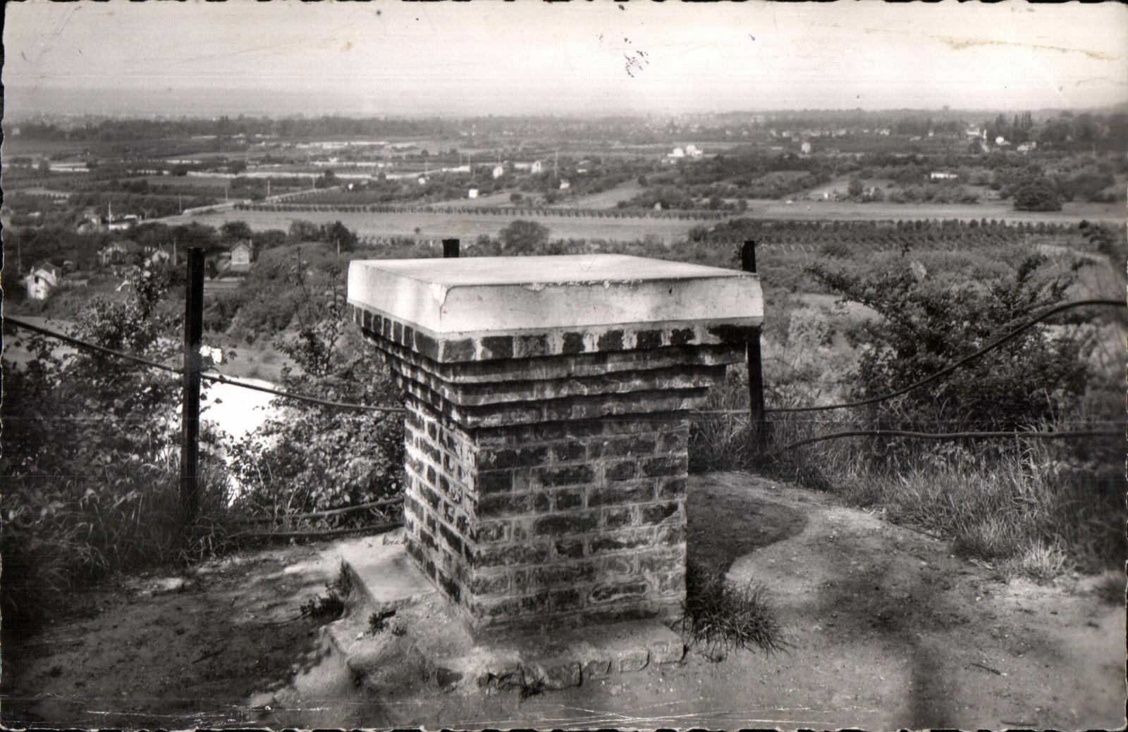 Montmorency — Table d'Orientaion — Achille Paris