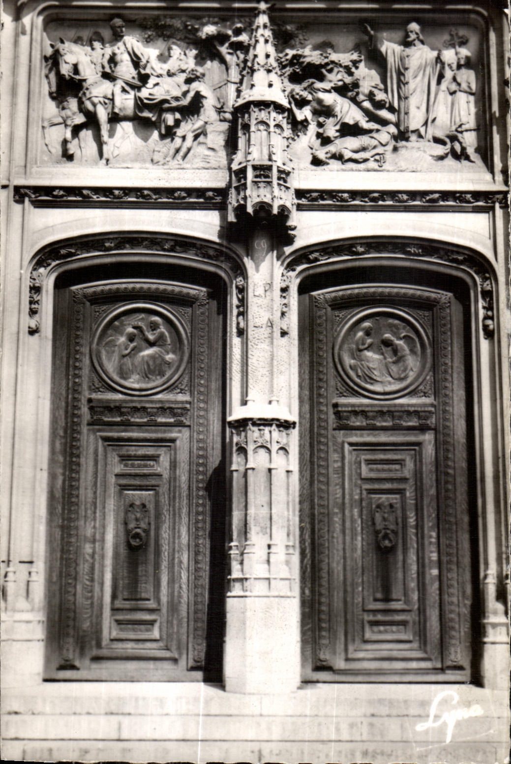 Portail de l'Église Saint-Martin — Montmorency (Seine-et-Oise) — éditeur ABEILLE-CARTES