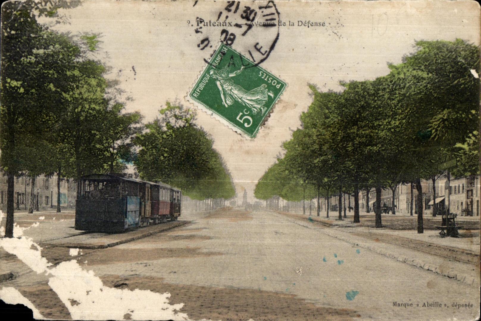 CPA Puteaux Avenue lle la Defense Tramway