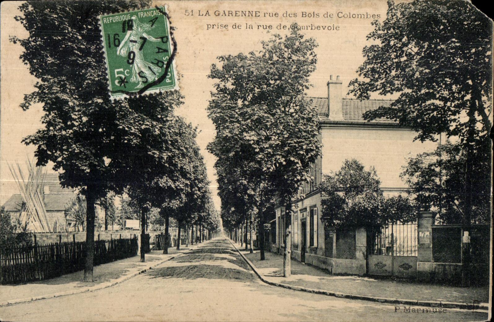 CPA La Garenne rue des Bois de Colombes prise de in rue de 