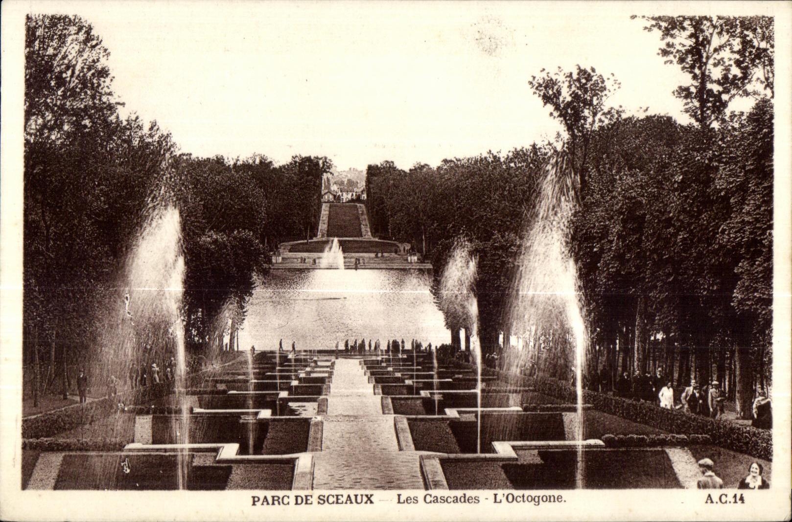 CPA Parc de Sceaux Les Cascades L Octogone