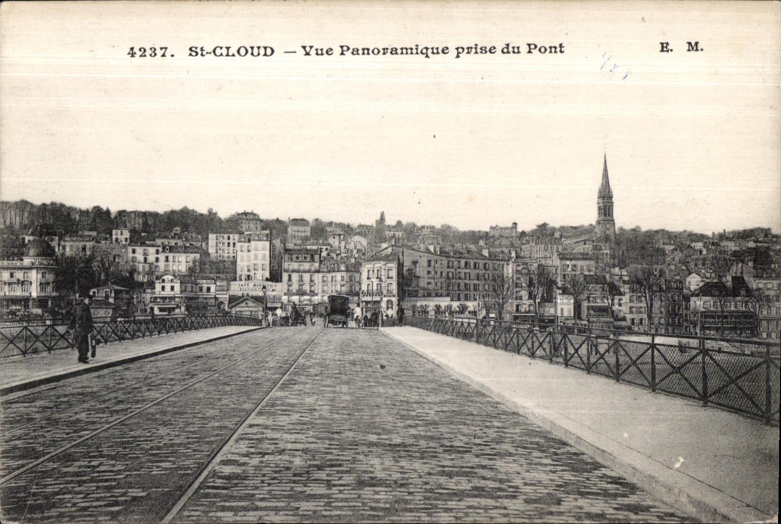 CPA St Cloud Vue Panoramique Prise Du Pont