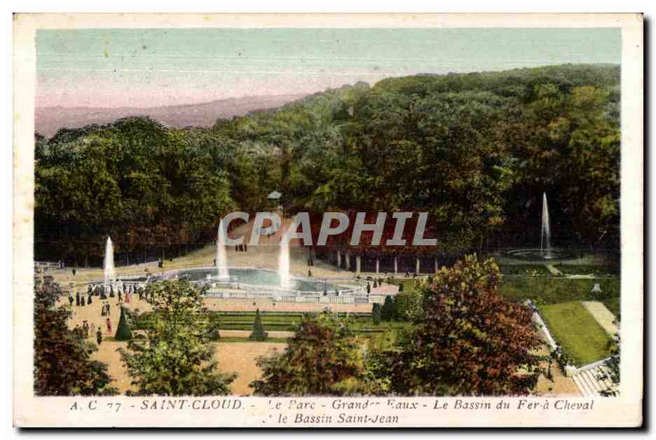 CPA Saint Cloud Le Parc Grand Eaux Le Bassin du Fer a Cheval