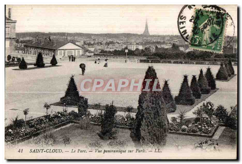 CPA Saint Cloud Le Parc Vue Panoramique sur Paris Tour Eiffel