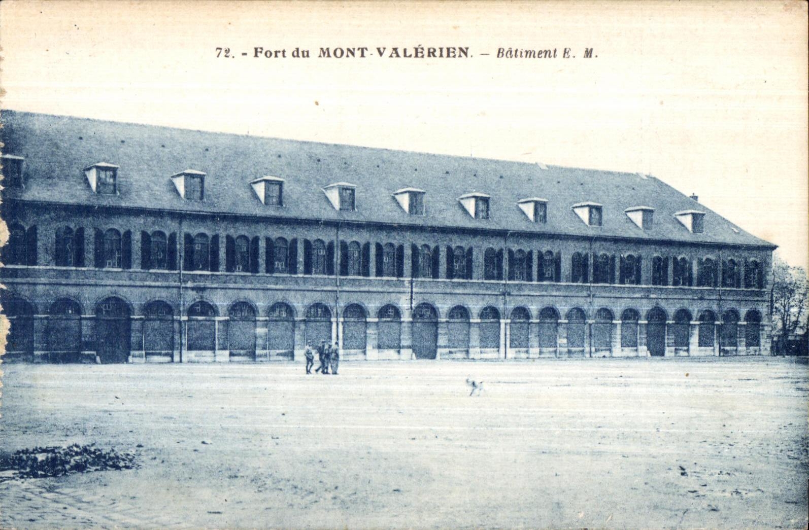 CPA Fort du Mont Valerien Batiment E M Militaria 