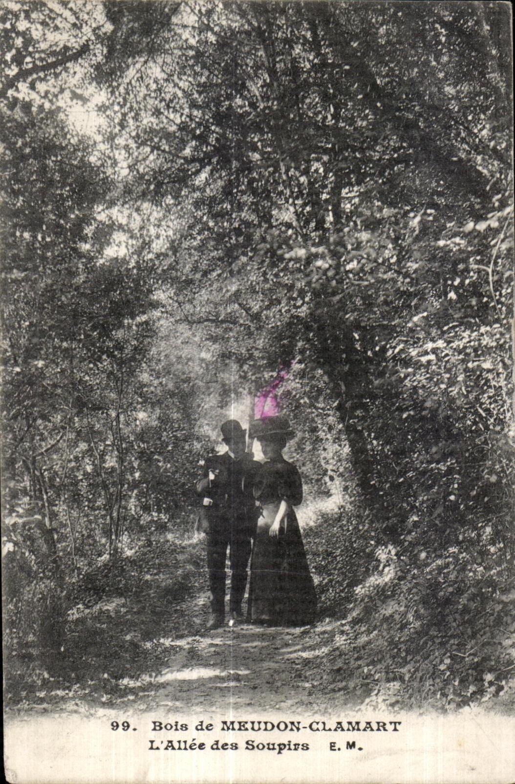 CPA Bois de Meudon Clamart L Allee des Soupirs E M