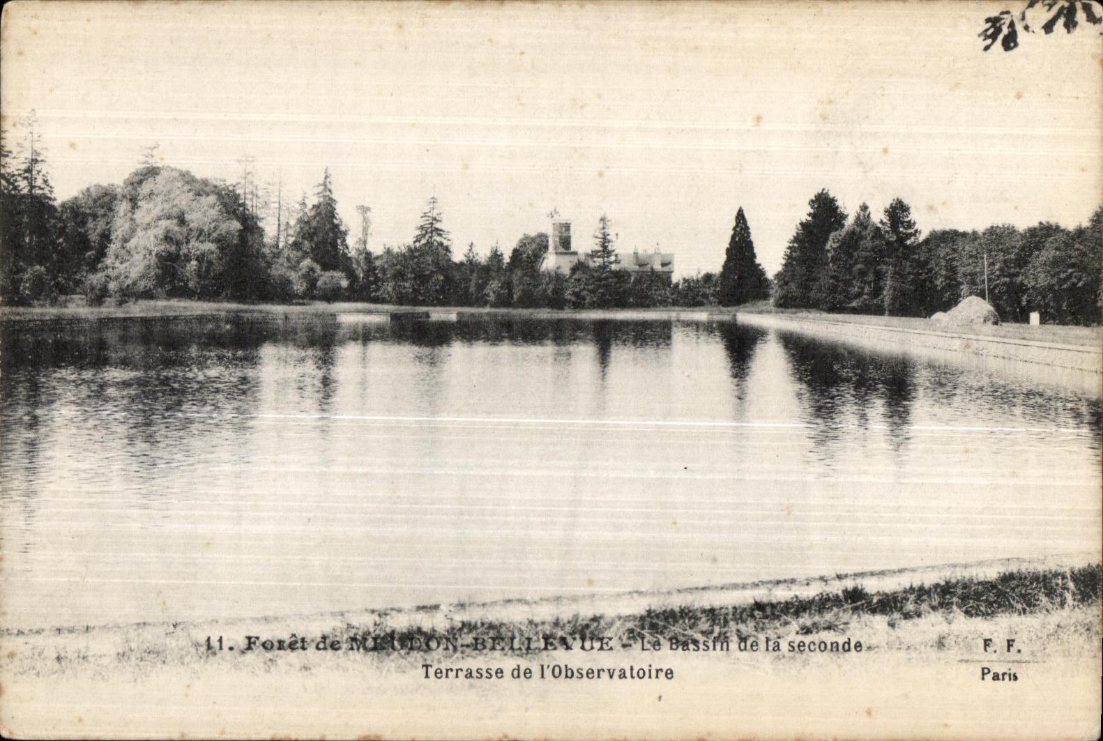 CPA Foret de Meudon Bellevue Le Bassin de la Seconde Terrasse de l observatoire 