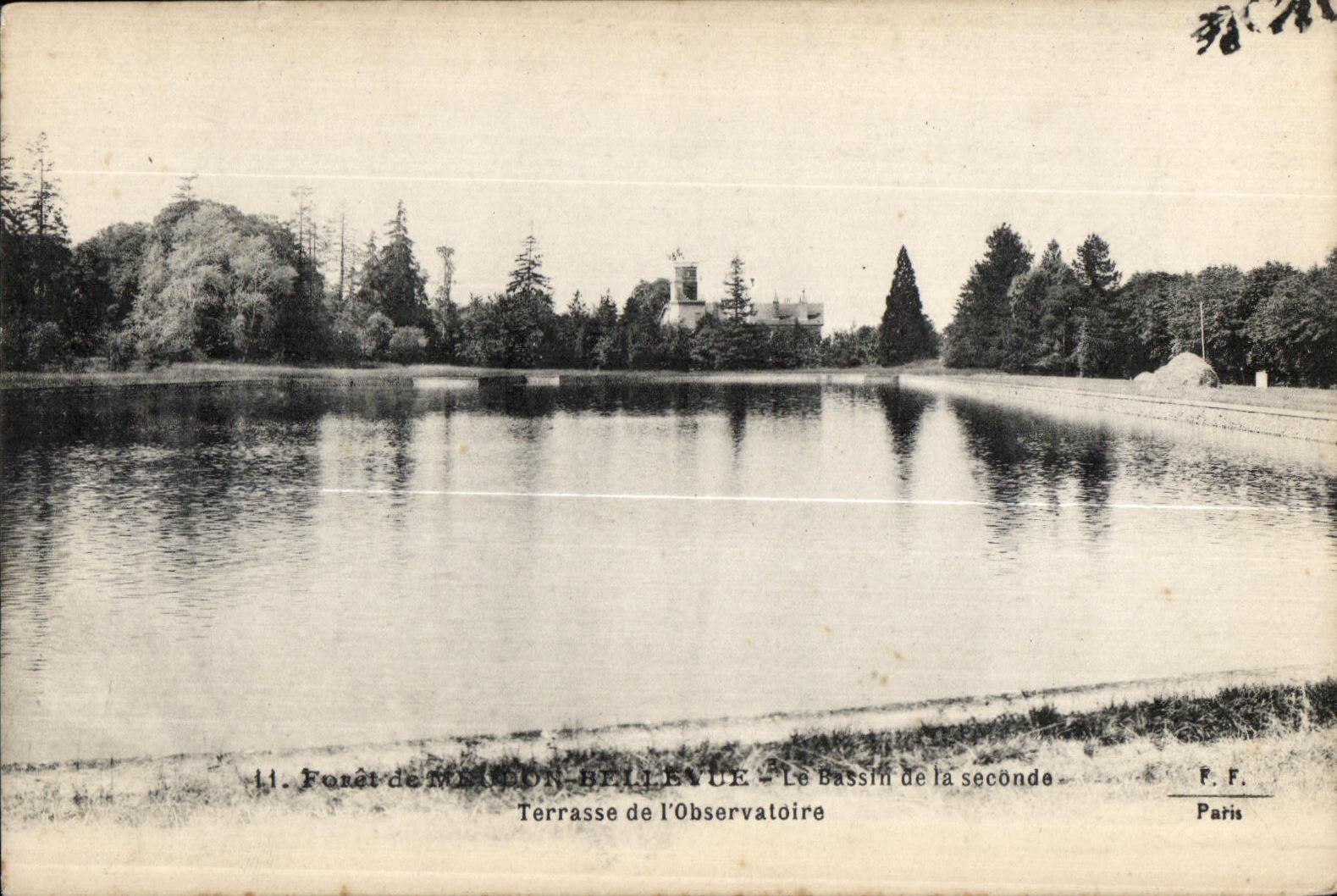 CPA Meudon Foret De Bellevue Le Bassin de la seconde Terrasse de l observatoire