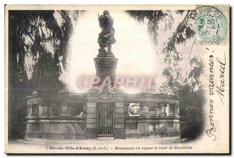 CPA Sevres Ville d Avray Monument ou repose le coeur de Gambetta 