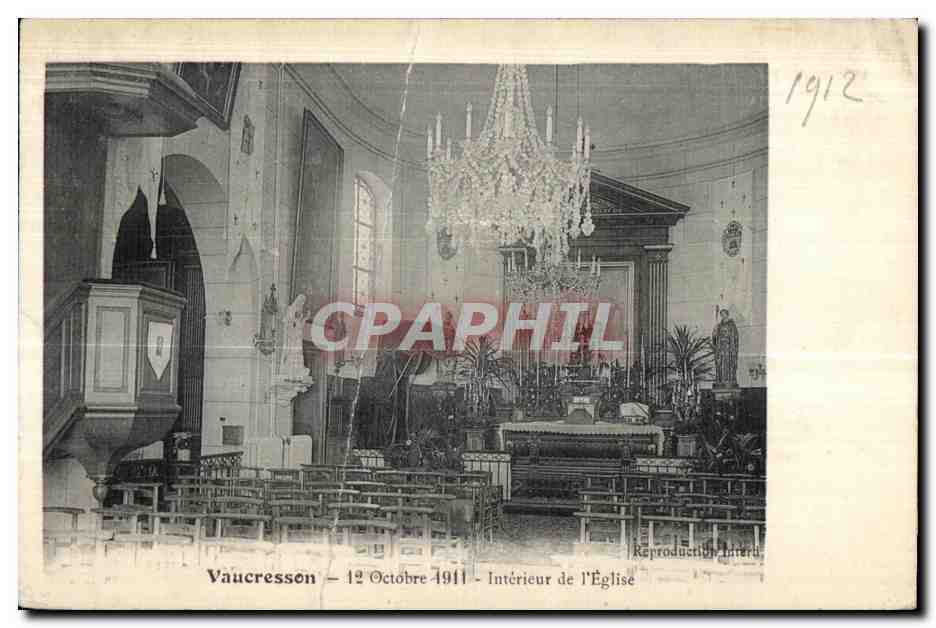 CPA Vaucresson Interieur de l Eglise