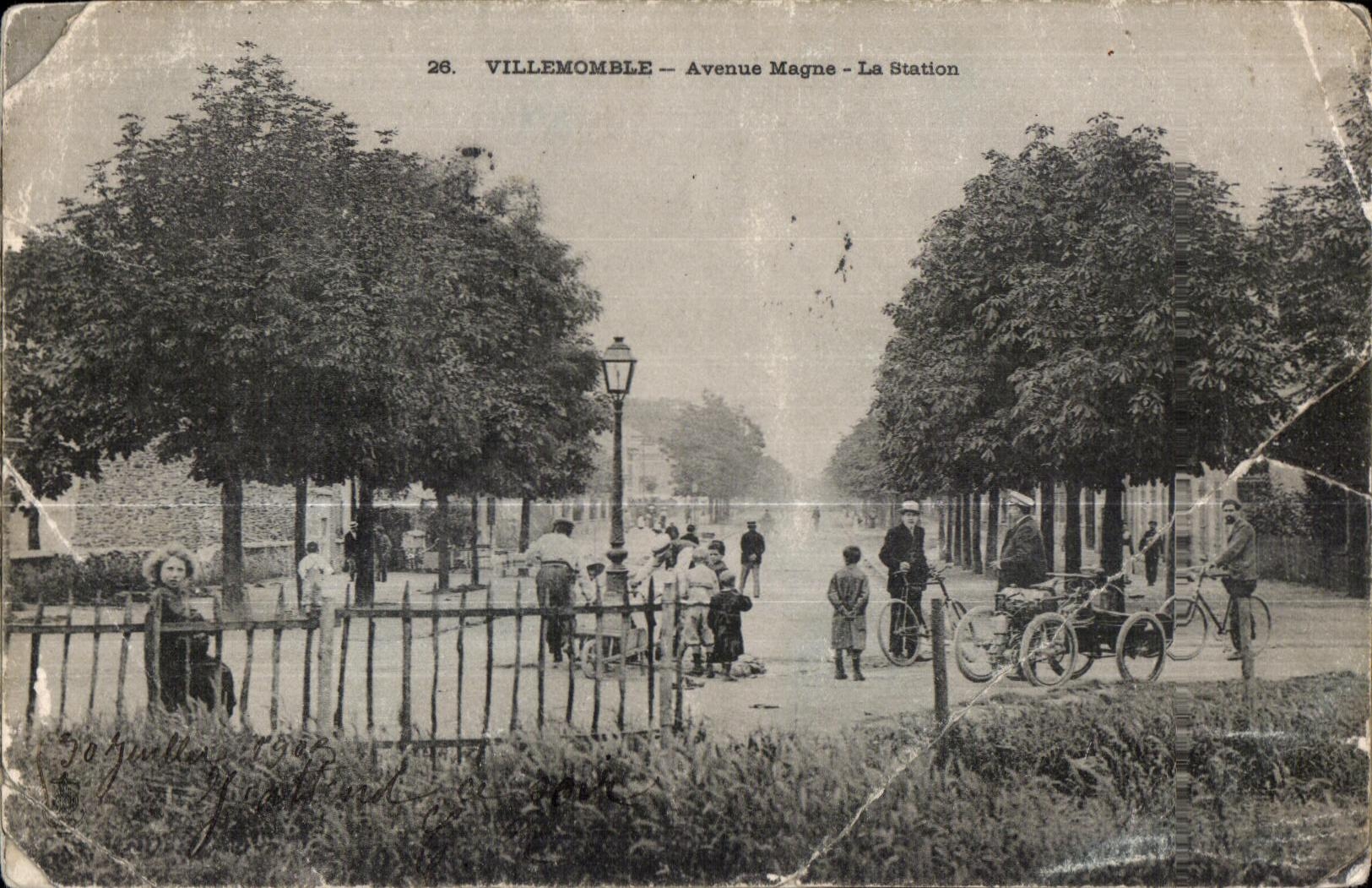 CPA Villemomble Avenue Magne La Station