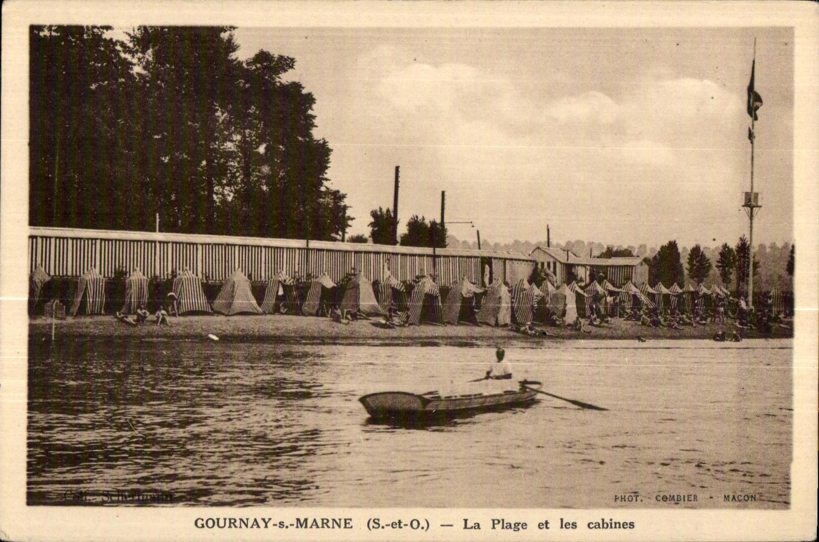 CPA Gournay s Marne La Plage et les cabines