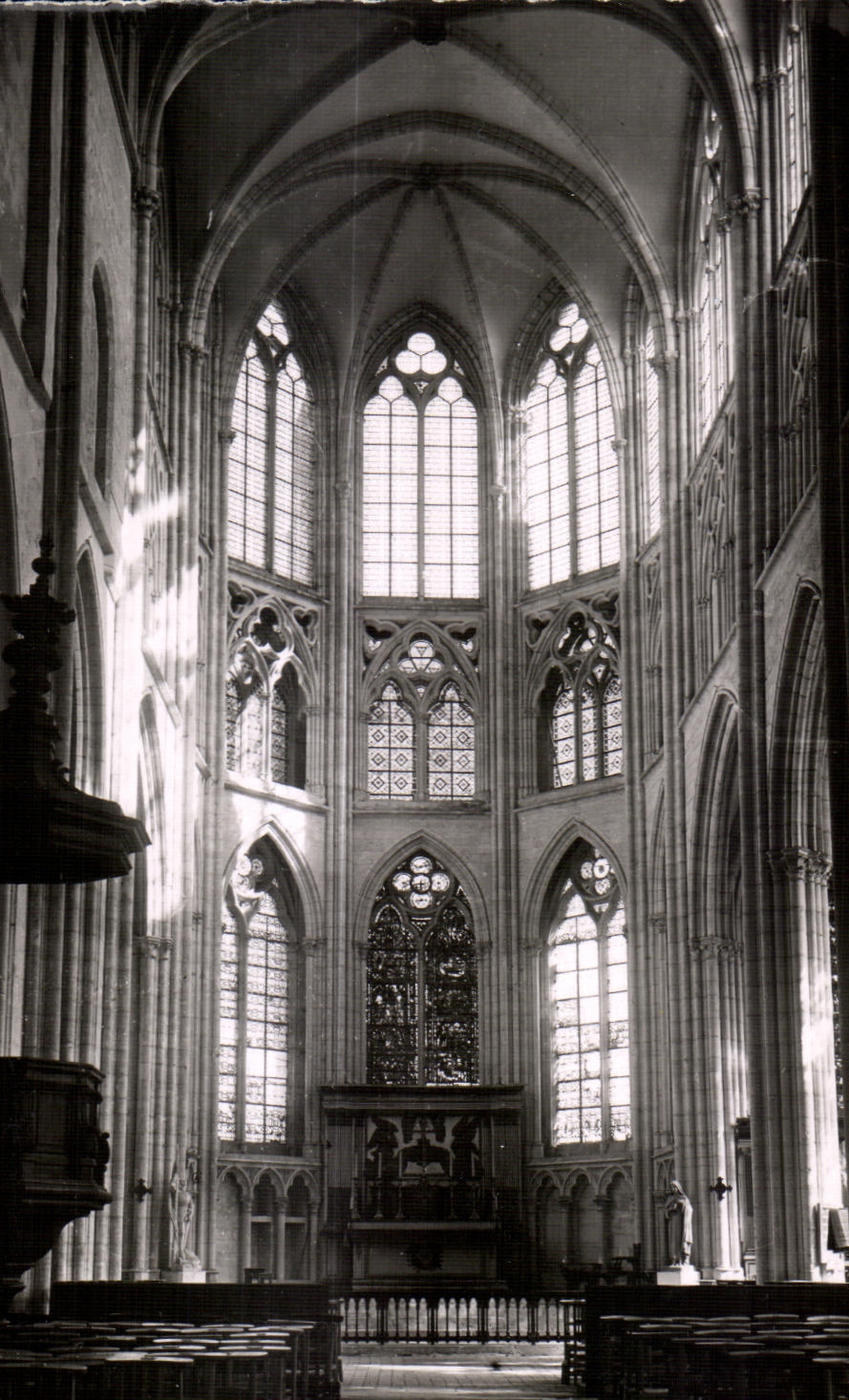 CPA Saint Sulpice De Favieres (S   O) L interieur de l Eglise