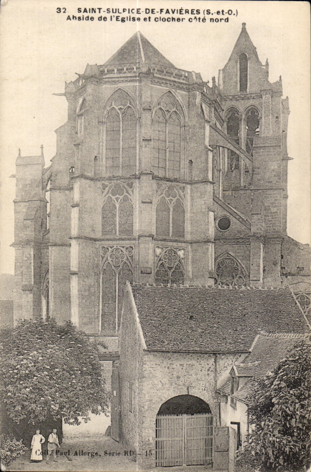 CPA Saint Sulpice De Favieres (S et O) Abside de l Eglise et clocher cote nord
