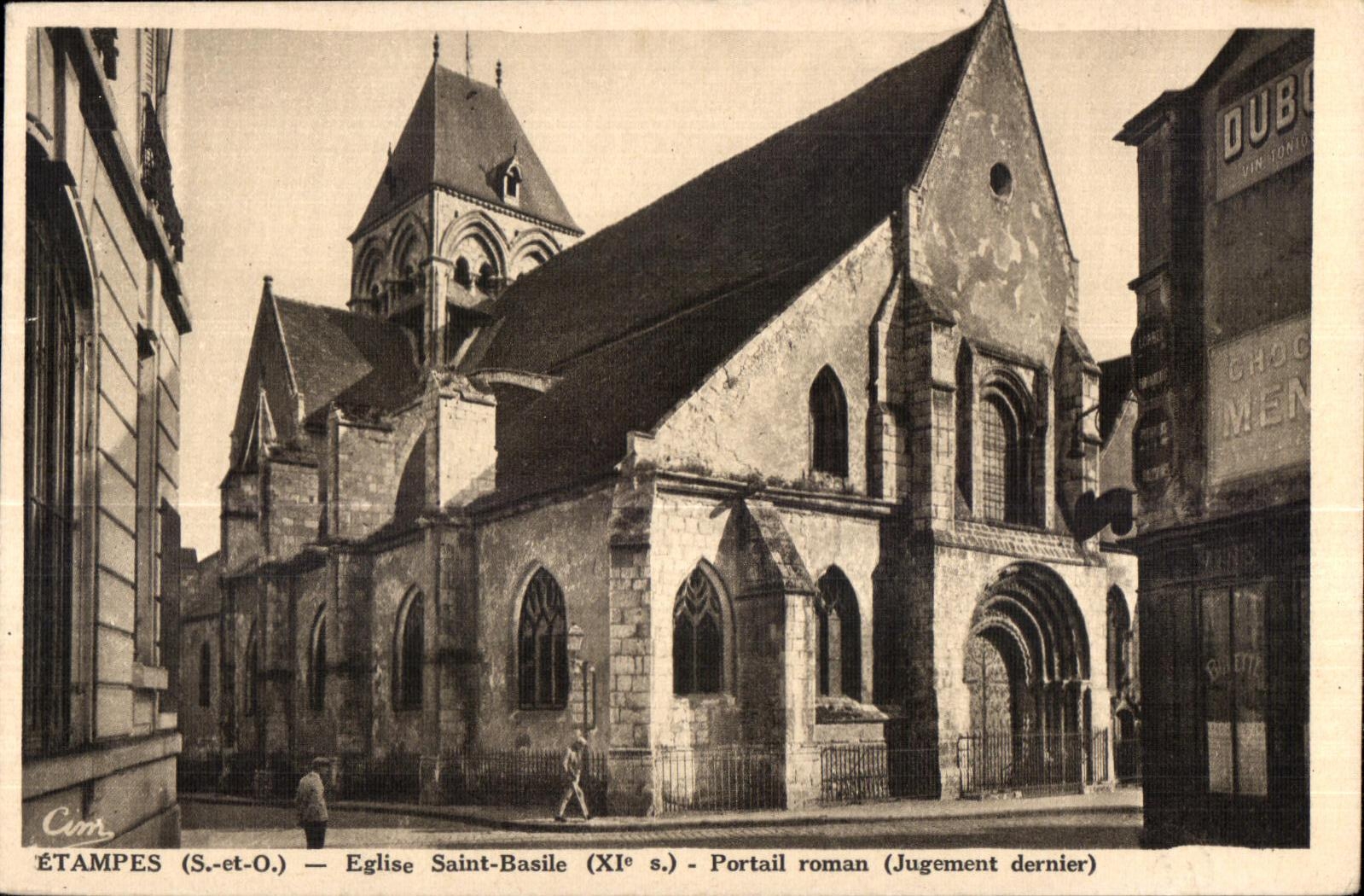 CPA Etampes (s et O) eglise Saint Basile (XIe s)Portail roman (Jugement dernier)