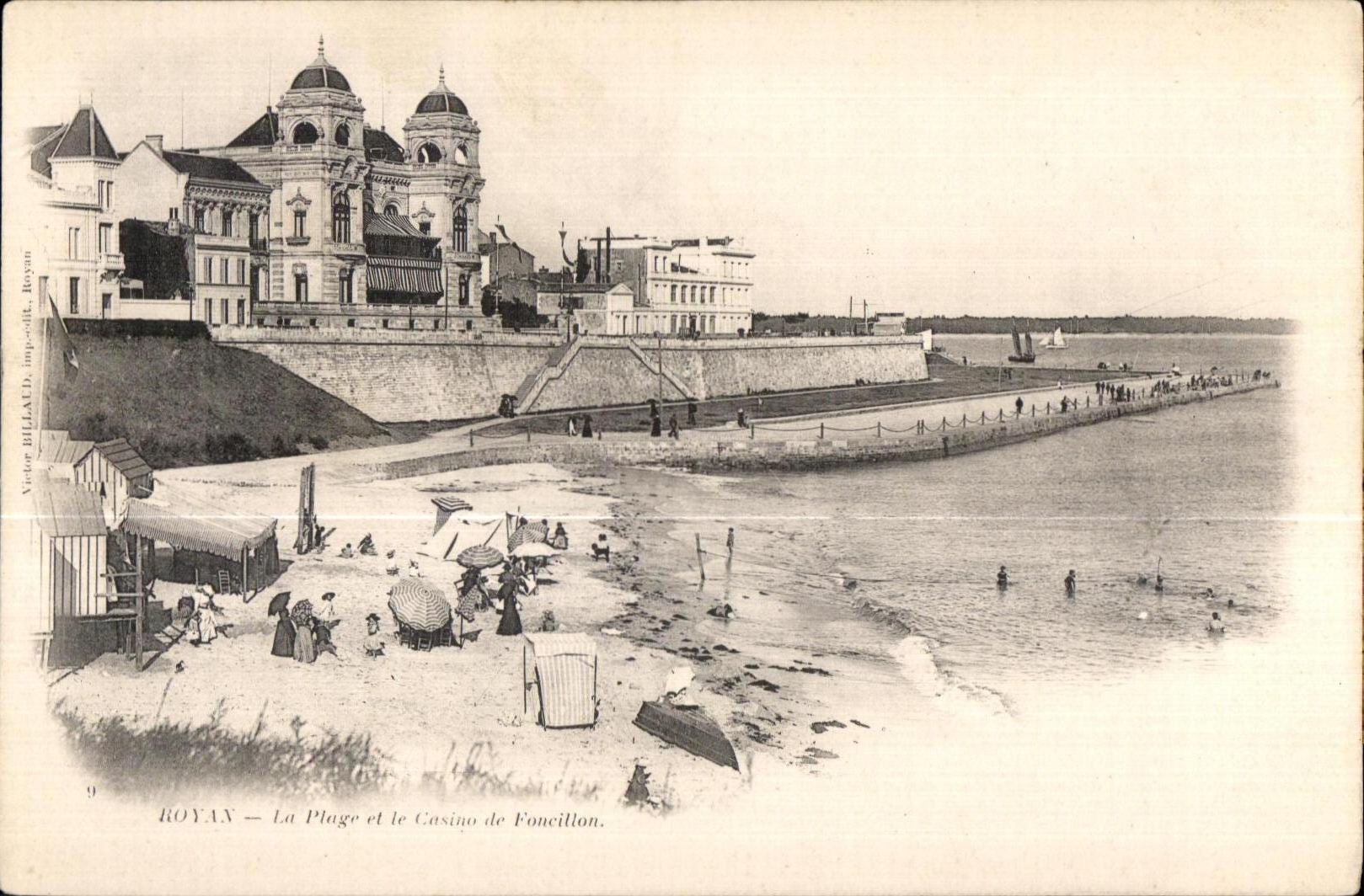 CPA Royan Le Plage et le Casino de Foneitian