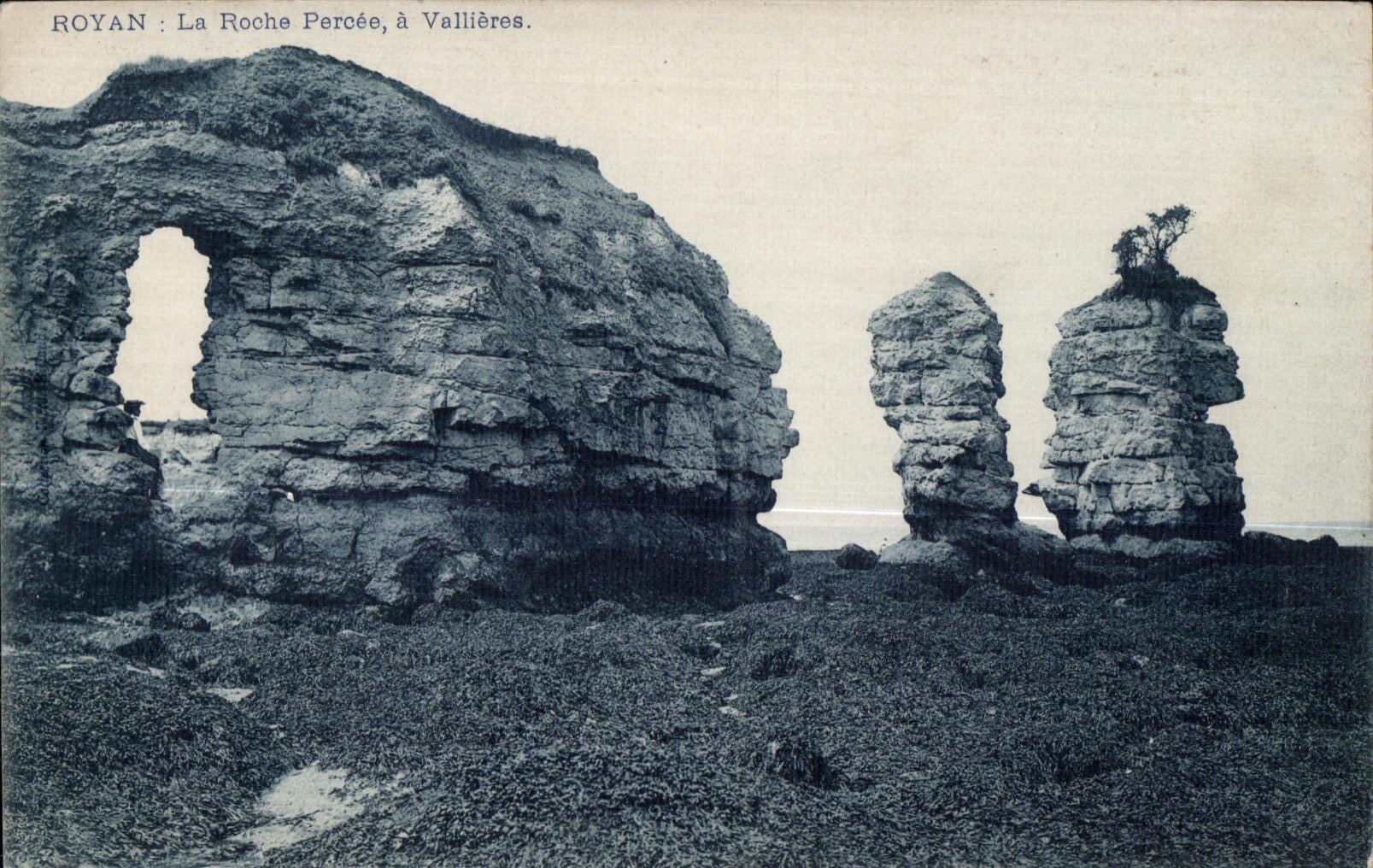 Royan : La Roche Percée, à Vallières.