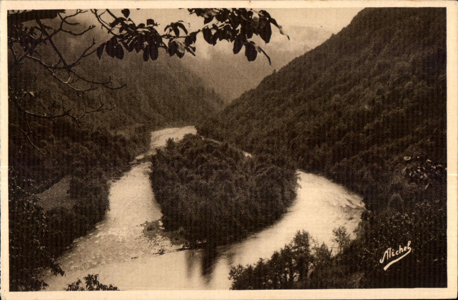 Gorges de la Dordogne — Spontour (Corrèze) — Michéb