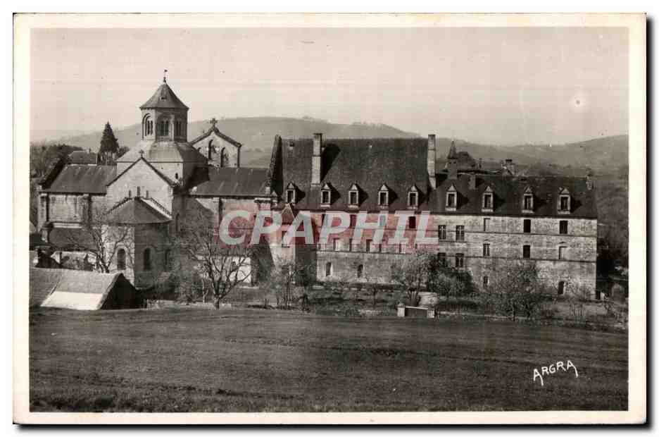 CPA Obazine (Correze) Eglise et Monastere