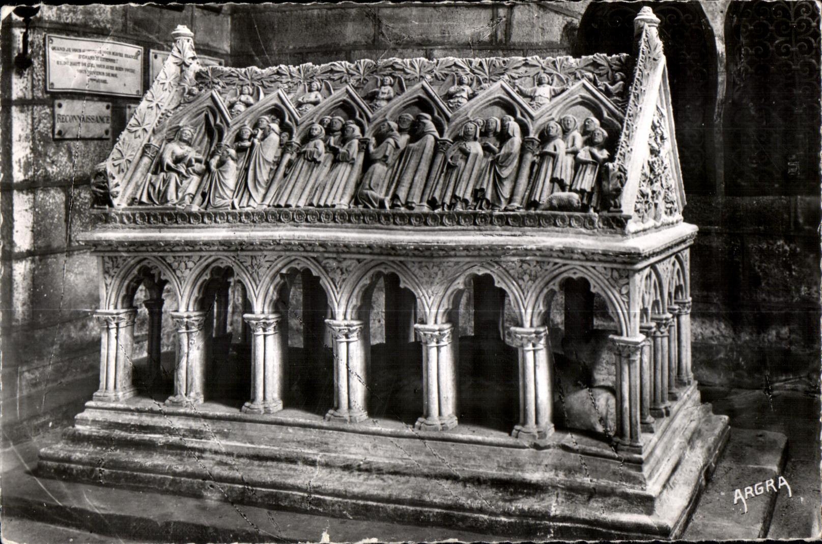 CPA Obazine (Correze) Tombeau de Saint Etienne