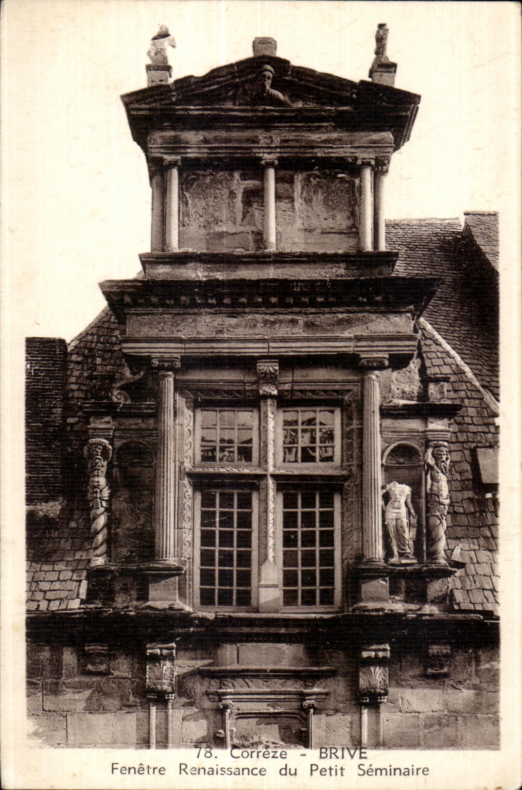 Fenêtre Renaissance du Petit Séminaire — Brive, Corrèze — n°78