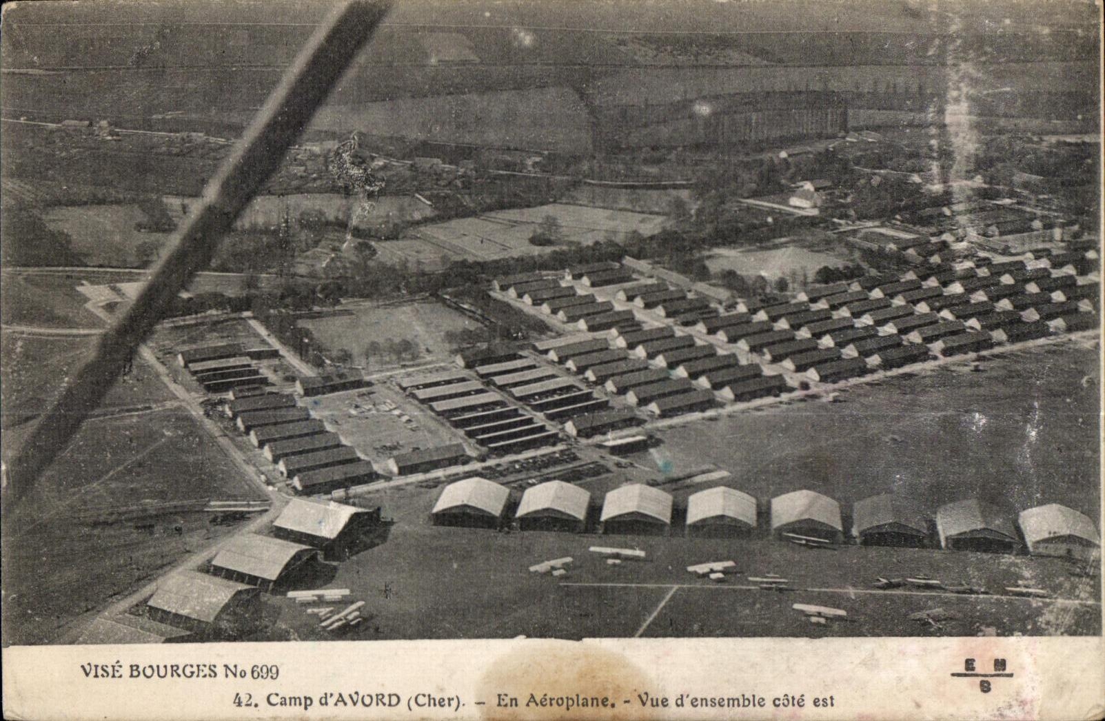 Camp d'Avord (Cher) — Vue d'ensemble côté est — Visé Bourges No 699