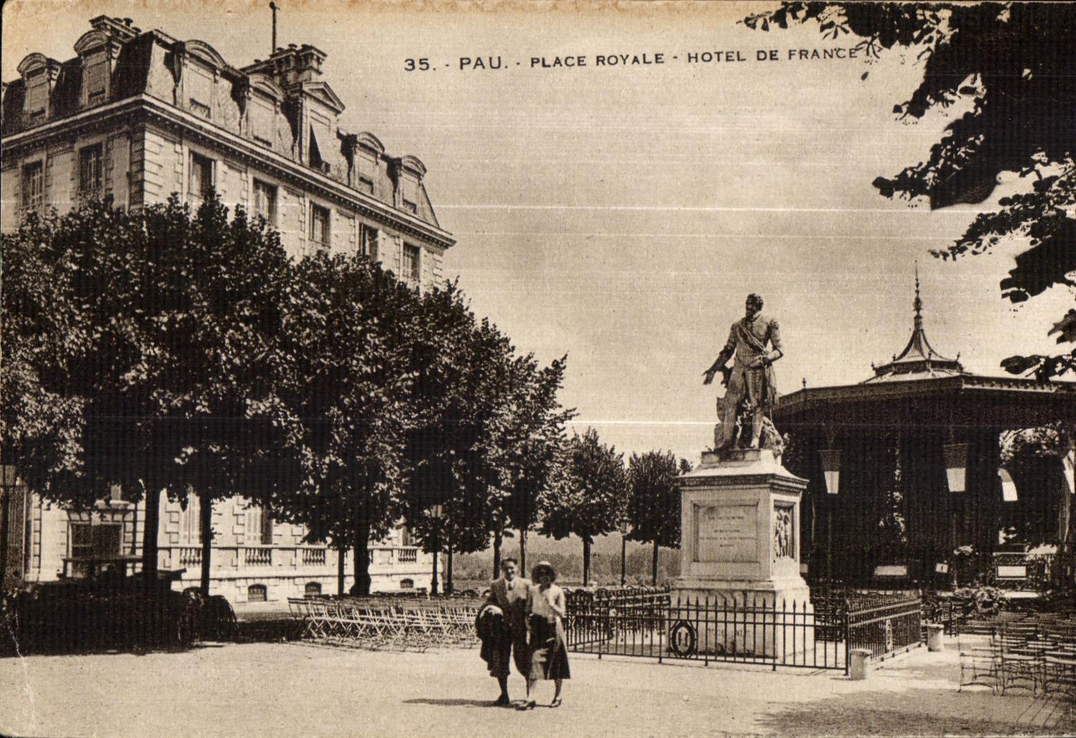 CPA Pau Place Royale Hotel De France