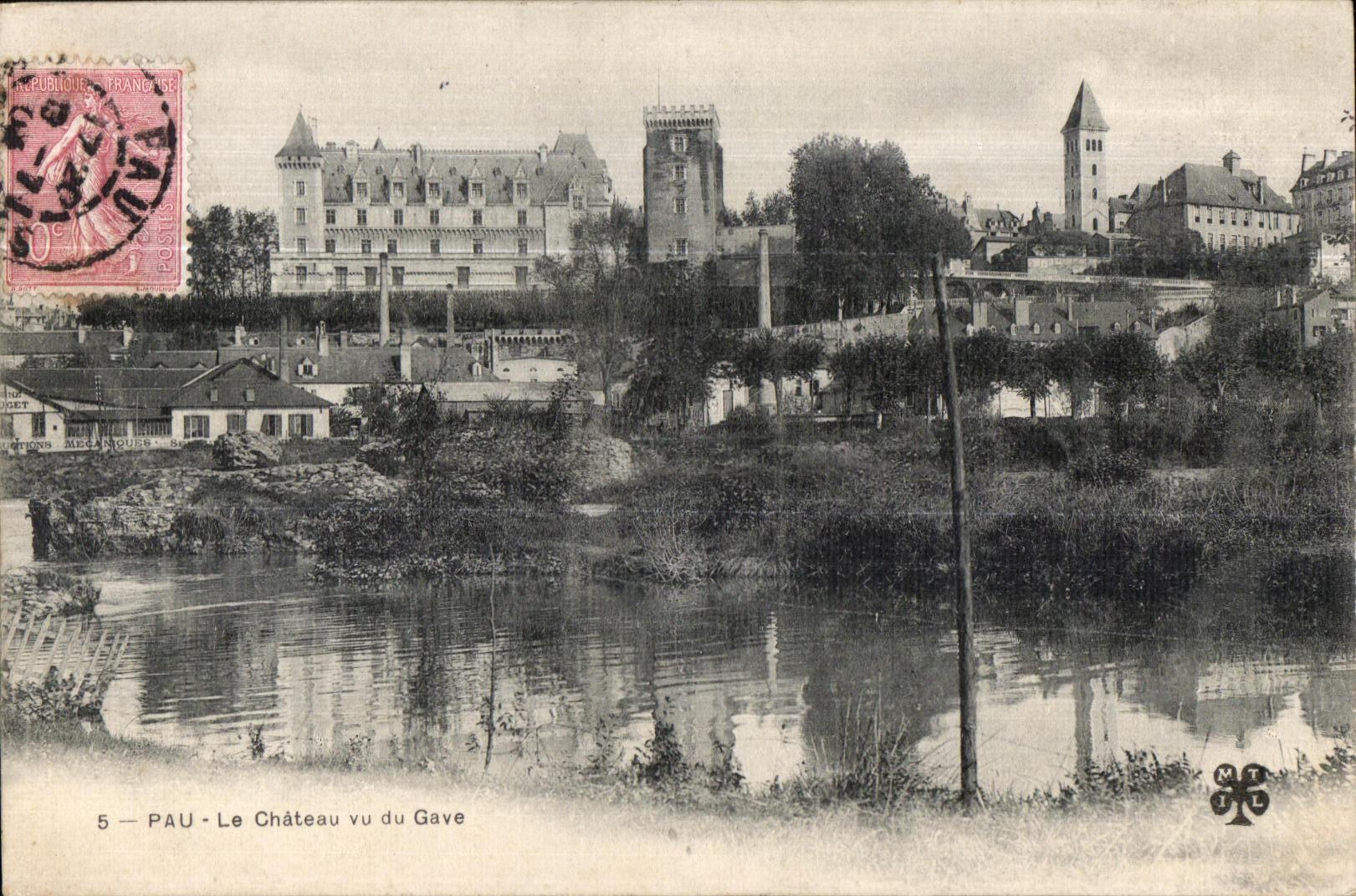 CPA Pau Le Chateau vu de Gave
