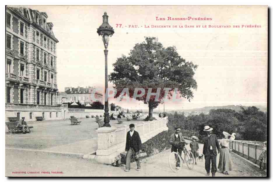 Pau - La Descente de la Gare et le Boulevard des Pyrénées — Phototype Larguichi, Éditeur Toulouse, n°77