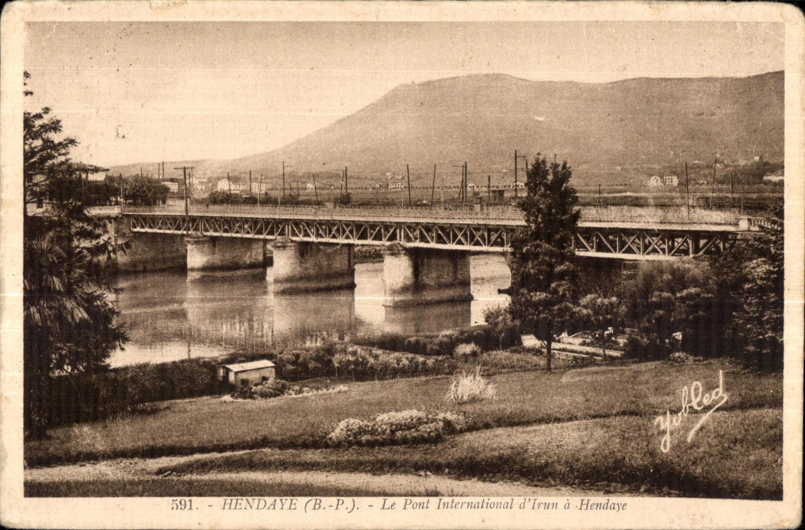 Hendaye (B.-P.) — Der Internationale Brücke von Irun in Hendaye — Phototypie Marcel Delbog, Fordeana