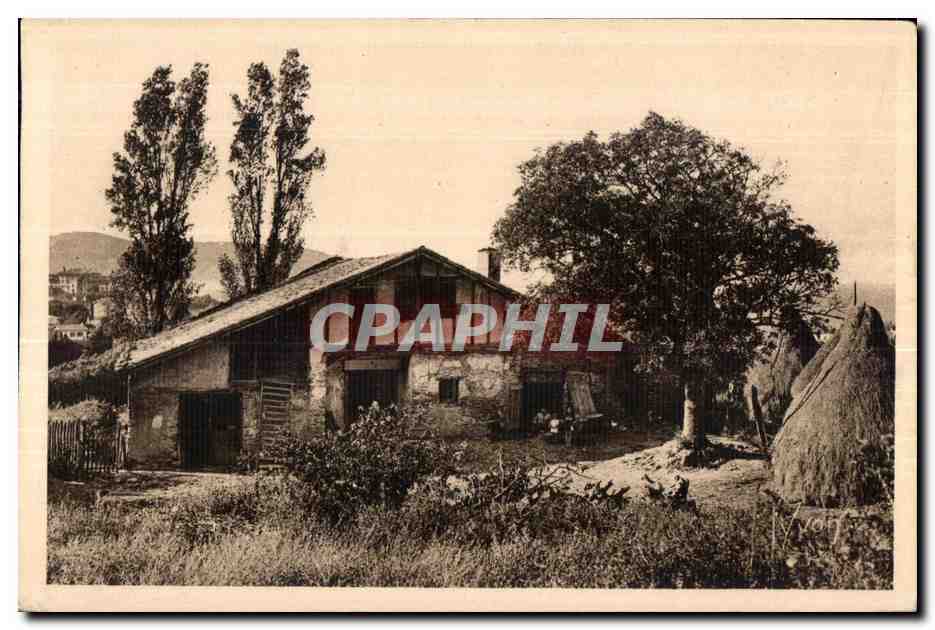 Basque Farm in the Bois d'Amour — Basque Coast (Hendaye, Pyrénées-Atlantiques) — Éditions d'Art VVCP, Paris
