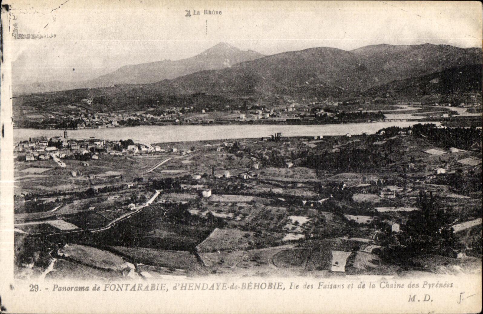 CPA Panorama de Fontarabie d Hendaye de Behobie Ue des Faisans et de la Chaine des 