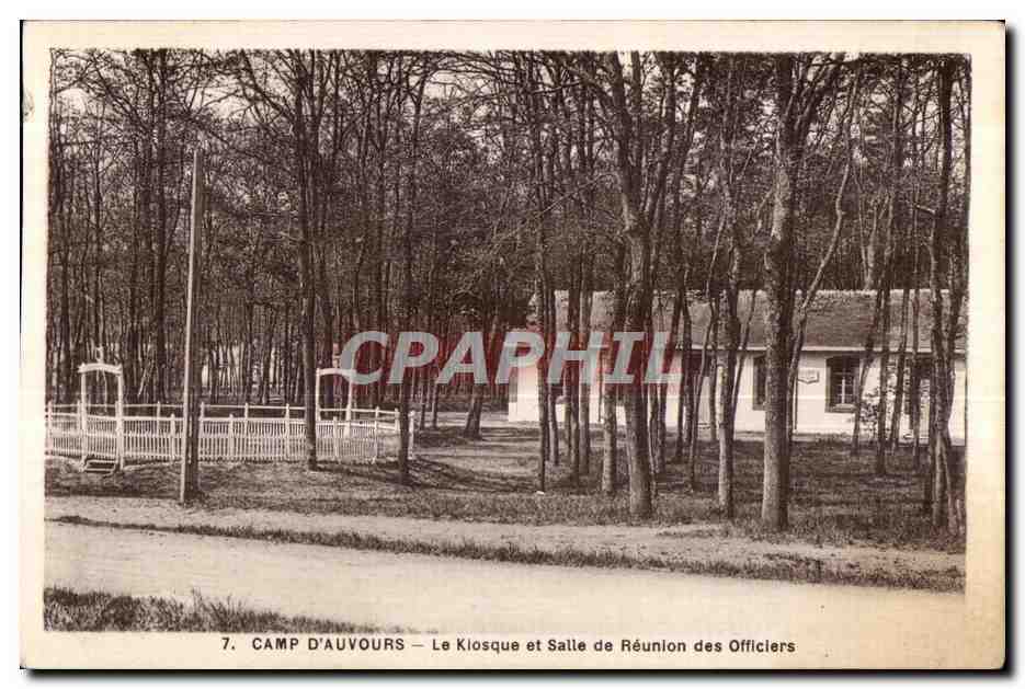 CPA Camp D Auvours Le Kiosque et Salle de Reunion des Officiers Militaria 