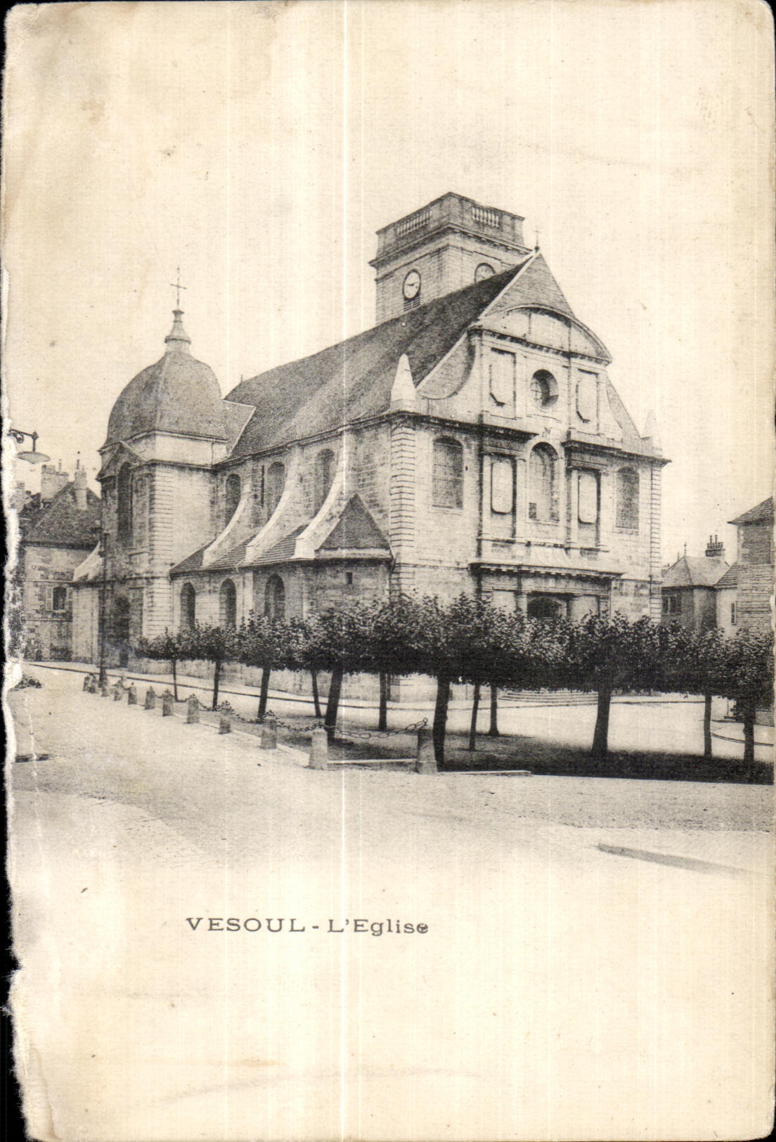 CPA Vesoul L Eglise