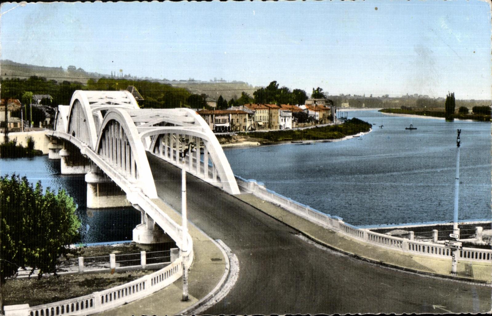 Neuville-sur-Saône — Le Pont sur la Saône — Éditeur R.44345