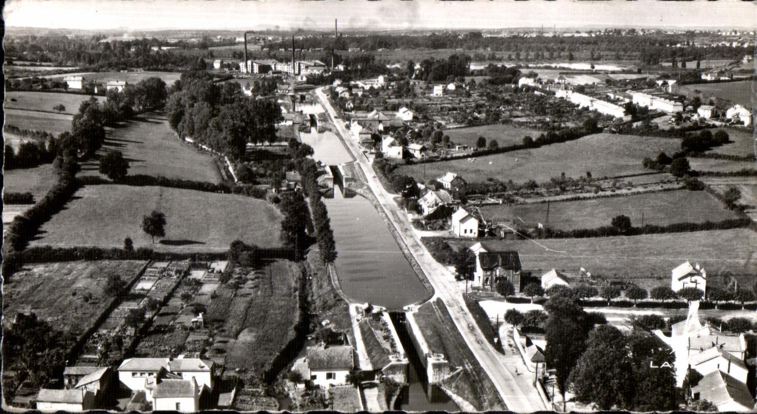 Le Canal du Centre — Montchanin (les Mines S.-et-L.) — CPAPHIL