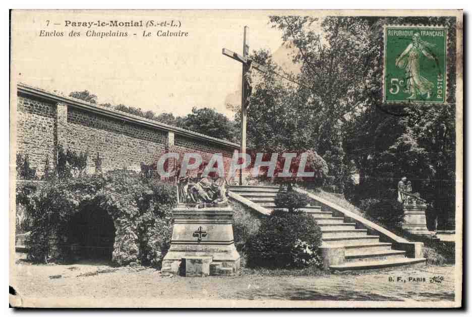 CPA Paray le Monial (S -et-L ) Enclos des Chapelains Le Calvaire