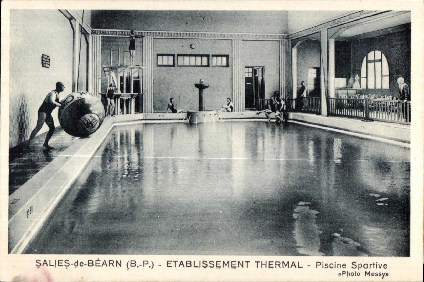 Salies-de-Béarn (B.-P.) - Établissement Thermal - Piscine Sportive — Photo Messy