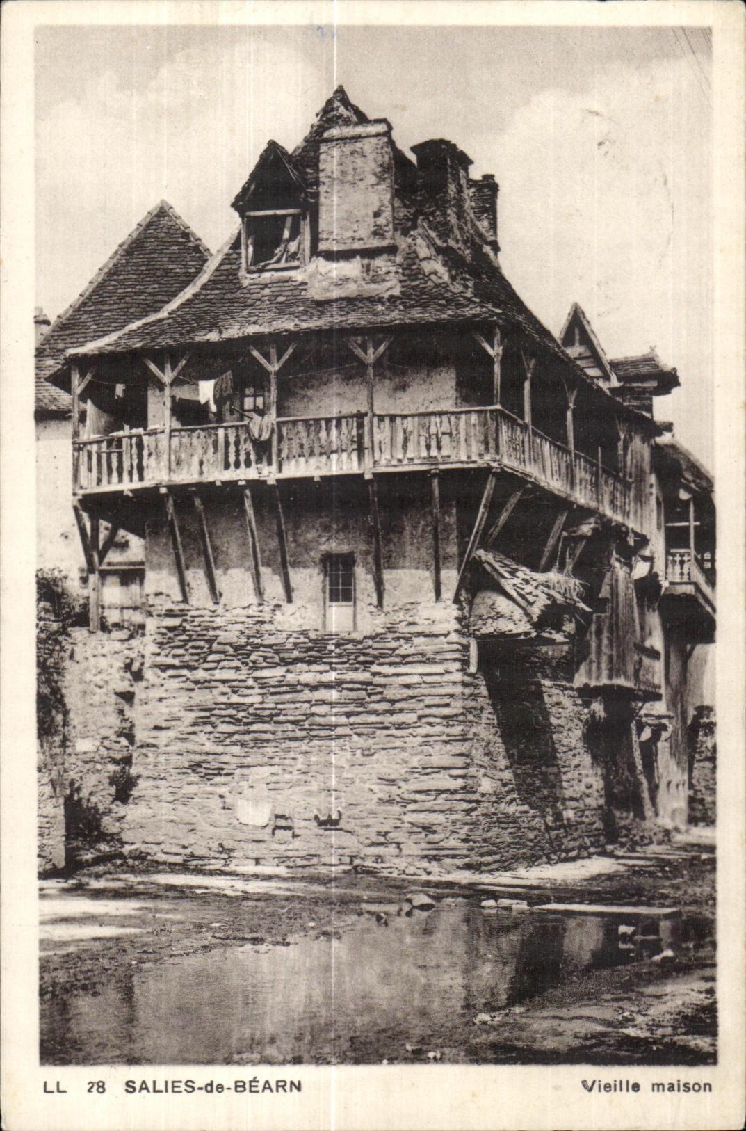 Salies-de-Béarn — Vecchia casa — LL 28, Cie des Arts Photographiques