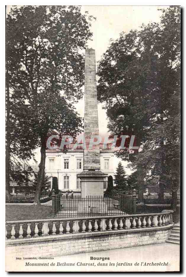 CPA Bourges monument de bethune charost dans les jardins de I archeveche
