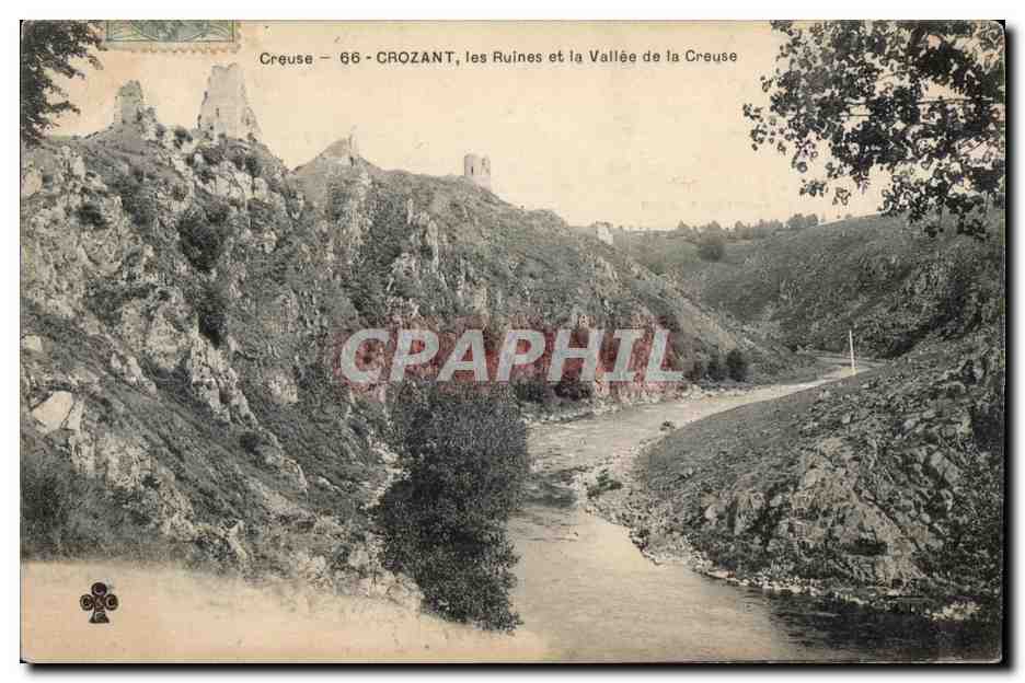 CPA Creuse Crozant les Ruines et la Vallee de la Creuse