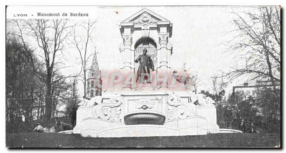 CPA Lyon Monument de Burdeau