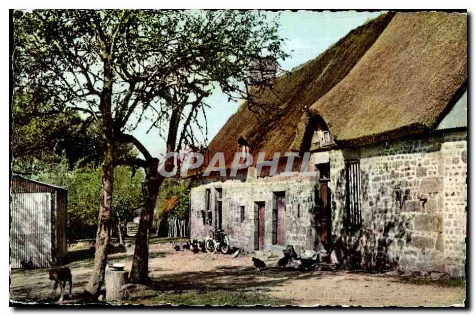 CPSM La Normandie Pittoresque Cour de Ferme