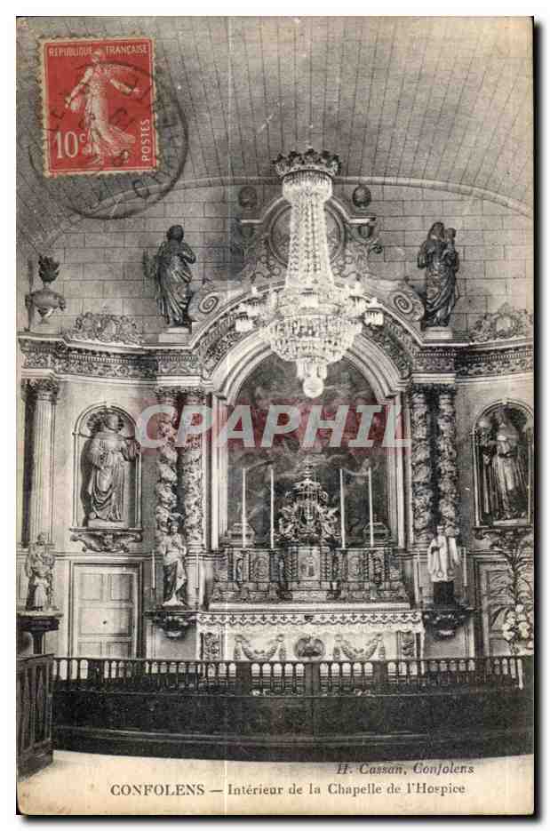 CPA Confolens Interieur de la Chapelle de I Hospice