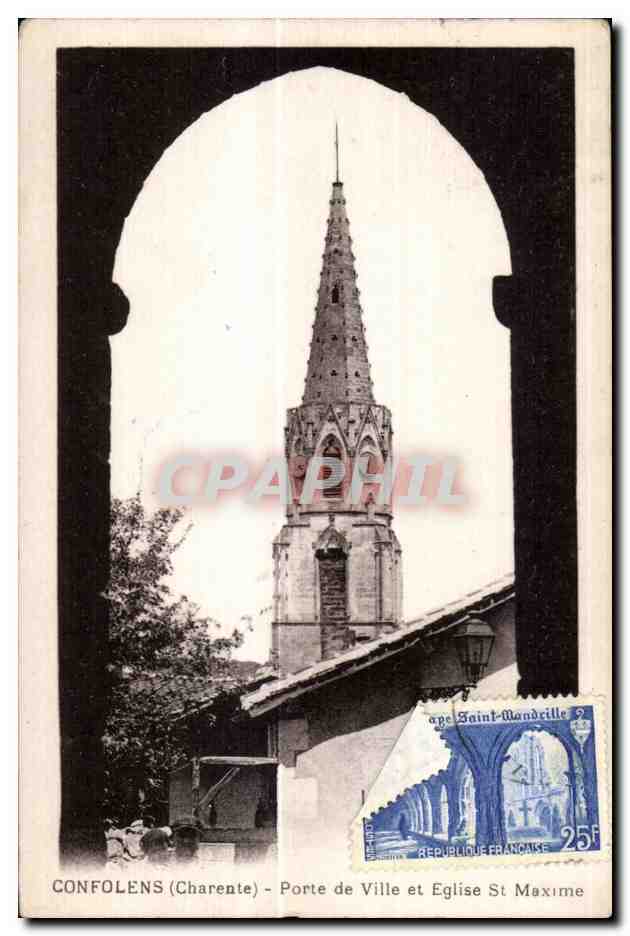 CPA Confolens (Charente) Porte de Ville et Eglise St Maxime