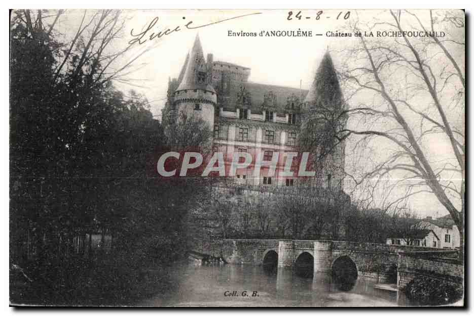 CPA Angouleme Environs d Chateau de La Rochefoucauld
