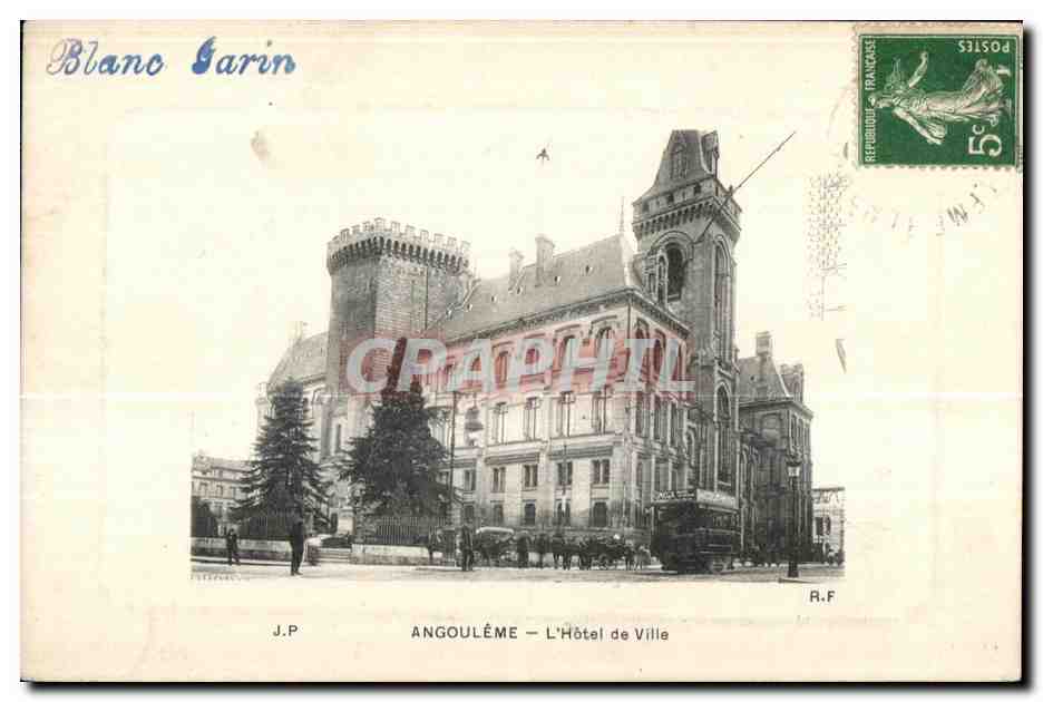 CPA Angouleme L Hotel de Ville